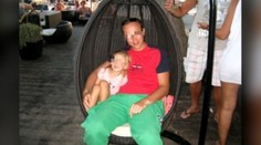 Otca, ktorého našla polícia spolu s takmer nahou dcérou Ninkou (8) zrejme nepotrestajú