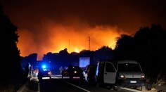 Taliansko pokračuje v boji s lesnými požiarmi