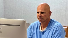 Obaja bratia ostávajú vo väzení. Súd zamietol podmienečné prepustenie Josepha Lylea Menendeza