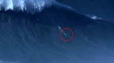 Surfista prekonal svetový rekord. Zdolal 24-metrového obra