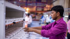 Prichádzajú sem aj z Indie či Indonézie. Pracujúcich cudzincov je na Slovensku čoraz viac