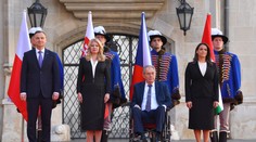 Prezidenti V4 v Bratislave odsúdili ruskú agresiu na Ukrajine, riešili aj energie