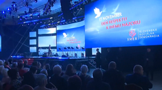 Smer si 17. november pripomenul po svojom. Takmer dvadsať autobusov priviezlo dôchodcov z celého Slovenska