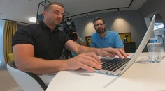 Diaľničnú známku kúpil aj nekúpil. Peniaze mu nevrátili, teraz má platiť aj pokutu