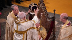 VIDEO: Historická chvíľa. Koruna svätého Eduarda na hlave kráľa Karola III.