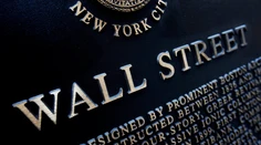 Wall Street pokračovala v piatok v prelamovaní rekordov