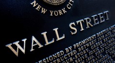 Wall Street pokračovala v piatok v prelamovaní rekordov