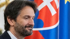 Minister Kaliňák si vybral svojho favorita. Odsúhlasil nákup použitých vrtuľníkov za desiatky miliónov