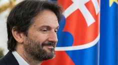 Minister Kaliňák si vybral svojho favorita. Odsúhlasil nákup použitých vrtuľníkov za desiatky miliónov