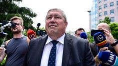 Trestné stíhanie v kauze prijímania úplatku bývalého špeciálneho prokurátora Dušana Kováčika prerušili