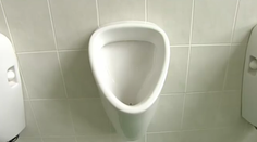 Školské toalety sú postrachom detí. Prečo ich nechcú používať?