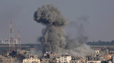 Izrael v reakcii na raketové útoky zaútočil na ciele hnutia Hamas