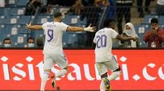 Real zdolal Barcelonu 3:2 a postúpil do finále španielskeho Superpohára