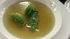 RECEPT NA SOBOTU: Poctivý kurací/slepačí vývar