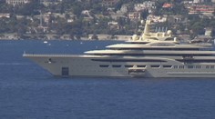 Jachta ruského miliardára dráždi v Nice: Je najväčšia a stála stámilióny