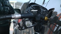 Zlacňovanie na pumpách! Benzín už stojí menej ako kola
