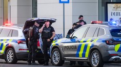 Mladíka (27) škrtili a dokopali, iný muž sa vyhrážal zabitím detí. Šialené vyčíňanie východniarov po Vianociach