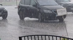 FOTO + VIDEO: Krúpy a zaplavené cesty. Na východe Slovenska udreli búrky