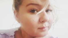 Z Evelyn je nová žena. Z tejto zmeny ale príliš nadšená nie je