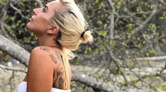 Lady Gaga vytrčila zadok do objektívu. Zboku dokonalý, zozadu... ajaj