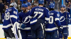 VIDEO: Tampa s Černákom odvrátili prvú hrozbu vyradenia z play off. Dôležitú výhru zaznamenal aj Dallas
