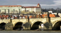 Staronová koalícia v Prahe podpísala novú koaličnú zmluvu