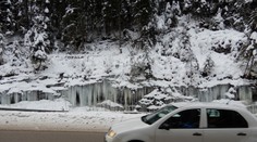 Takýto krásny ľadopád nájdete na Slovensku pri ceste. Prezradíme vám, kde presne
