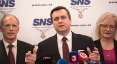 SNS nevie koho postaví proti Kotlebovi, do župných volieb ide samostatne