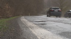 Jar odkrýva výtlky. Extrémne teplotné výkyvy počas zimy spôsobili zlý stav na cestách