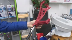 Doplatky za barle, chodítka či invalidné vozíky sa zvyšujú. Niekde je zmena radikálna