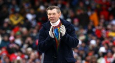 Bol prvým Slovákom so Stanley Cupom, v Chicagu má sochu. Legendárny Stan Mikita by oslavoval 85 rokov