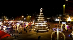 Po páde diktátorského režimu začala v Sýrii panovať vianočná atmosféra. V Damasku otvorili vianočné trhy