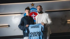 Slovan si poistil služby veľkého talentu. Mladík podpísal dlhodobú zmluvu