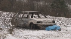 Z vraždy muža, ktorého našli pri Bardejove v zhorenom aute, obvinili jeho syna