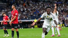 Real Madrid otočil zápas a oslavuje víťazstvo. Atletico s Hanckom sa muselo uspokojiť s bodom