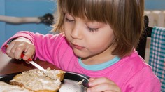 Aká má byť desiata školáka? Rozhodne nie chlieb s paštétou či proteínová tyčinka