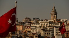 Turecký prezident oznámil zákaz vychádzania na ďalší víkend