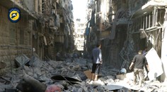 Pri koaličných náletoch v Sýrii zahynulo podľa aktivistov 106 ľudí vrátane detí