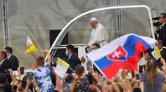 Pápež počas návštevy Slovenska vyjadril postoj k utečencom: Je potrebné ich prijať a chrániť