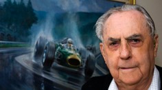 Zomrel trojnásobný šampión F1. Jeden titul získal tak, že monopost dotlačil do cieľa