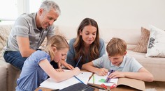 Rodičom už v januári príde na účet o pár eur navyše