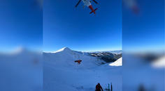 Z hrebeňa Nízkych Tatier spadol turista. Zasahovať musel vrtuľník