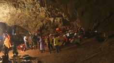 Šiesty deň: Thajských futbalistov hľadajú v jaskyni už aj americkí vojaci
