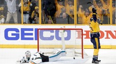 Dallas a Nashville si vynútili siedme zápasy