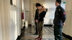 Mladík, ktorý počas silvestrovskej noci dobil hasiča, skončil vo väzbe. Tu je jeho verzia