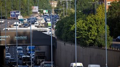 Dopravný kolaps v Británii: Štrajkovalo vyše 50-tisíc železničiarov