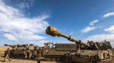 Vlak s tankami určenými pre Ukrajinu prešiel cez Rakúsko zrejme bez povolenia. Takto to vysvetlili