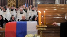 Ďalší Putinov kritik vypadol z okna a zomrel, v tom istom hoteli predtým našli mŕtveho aj jeho kolegu