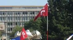 V Bratislave bolo rušno, mestom pochodovali extrémisti