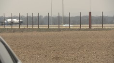 Bývajú 200 metrov od diaľnice a nedokážu spať. Z obchvatu pri Bratislave zmizli protihlukové panely